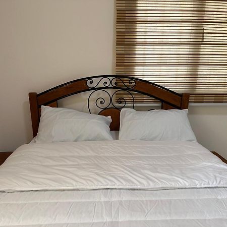 Residences Primis Thies - Appartements Et Chambres Bagian luar foto