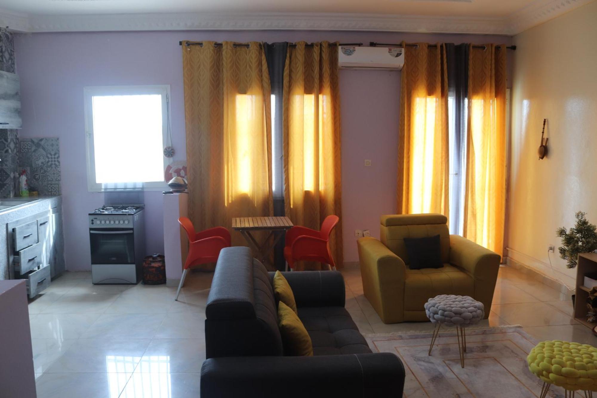 Residences Primis Thies - Appartements Et Chambres Bagian luar foto