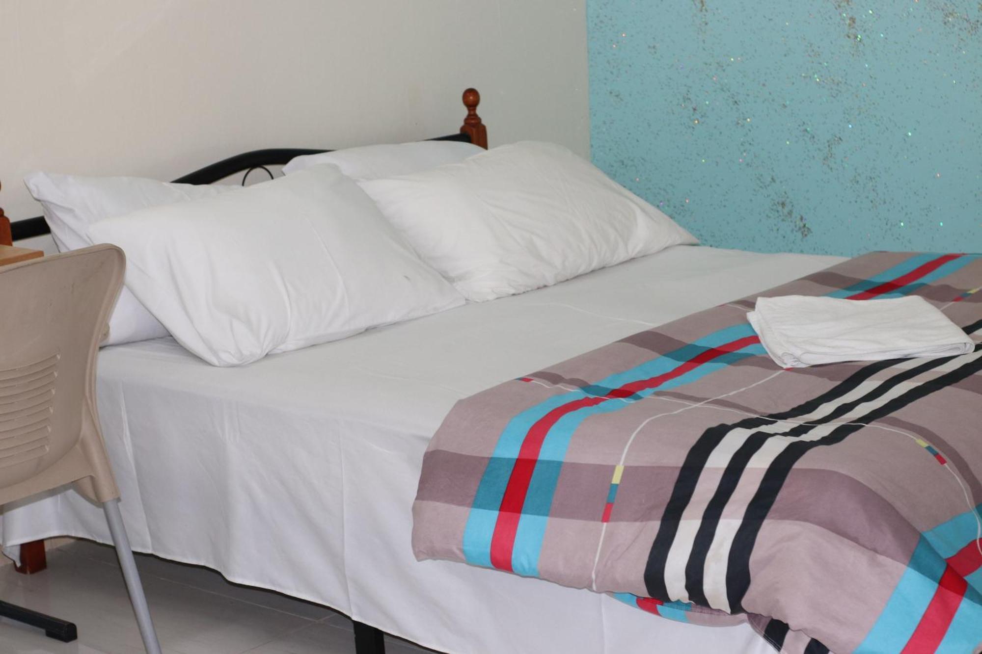 Residences Primis Thies - Appartements Et Chambres Bagian luar foto